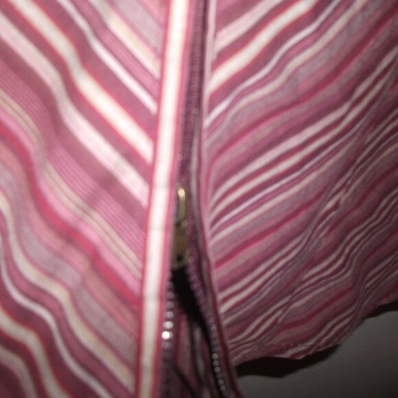 Classy French Double-Zipper Chemise - Picture 10 of 11